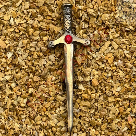 Red Stone Kilt Pin Antique - Classic Elegance B