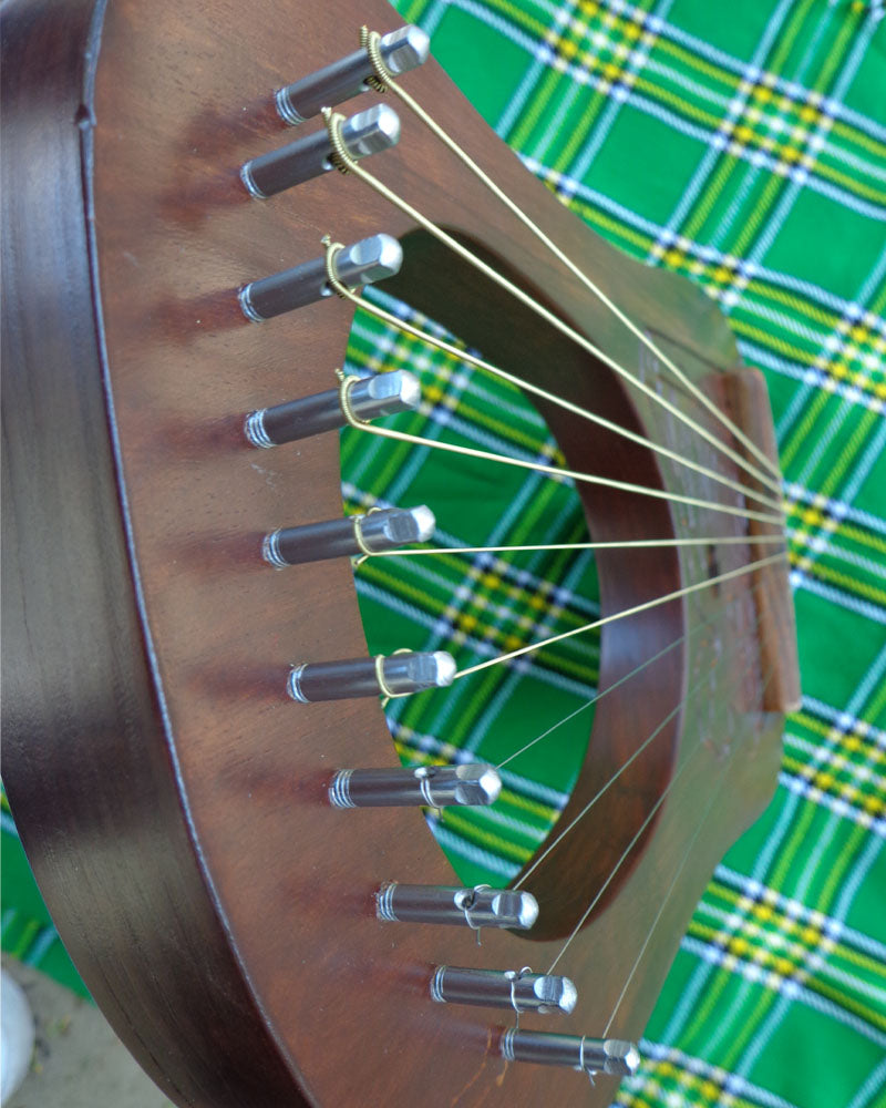 Lyre Harp