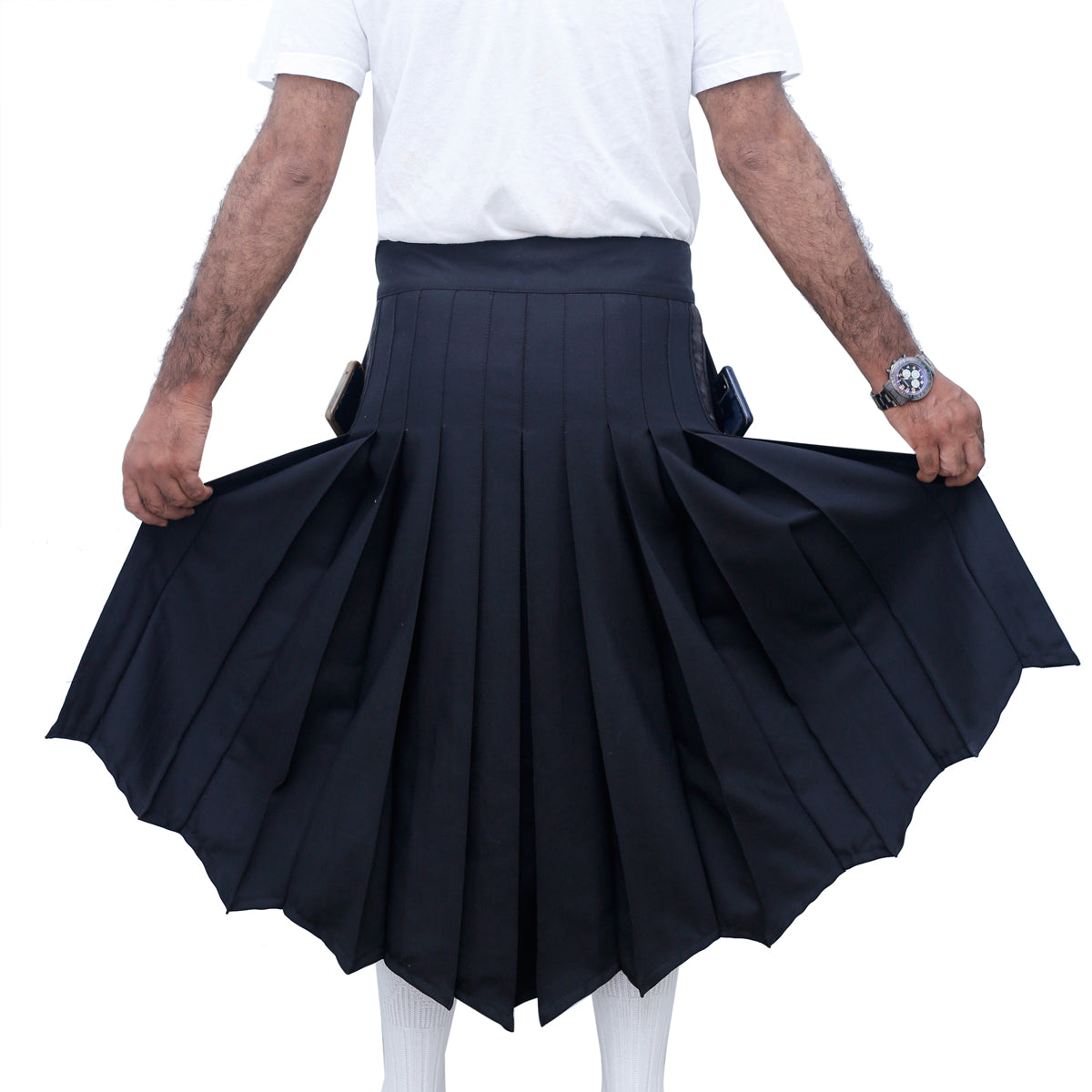 Tuxedo Kilt Back Spec